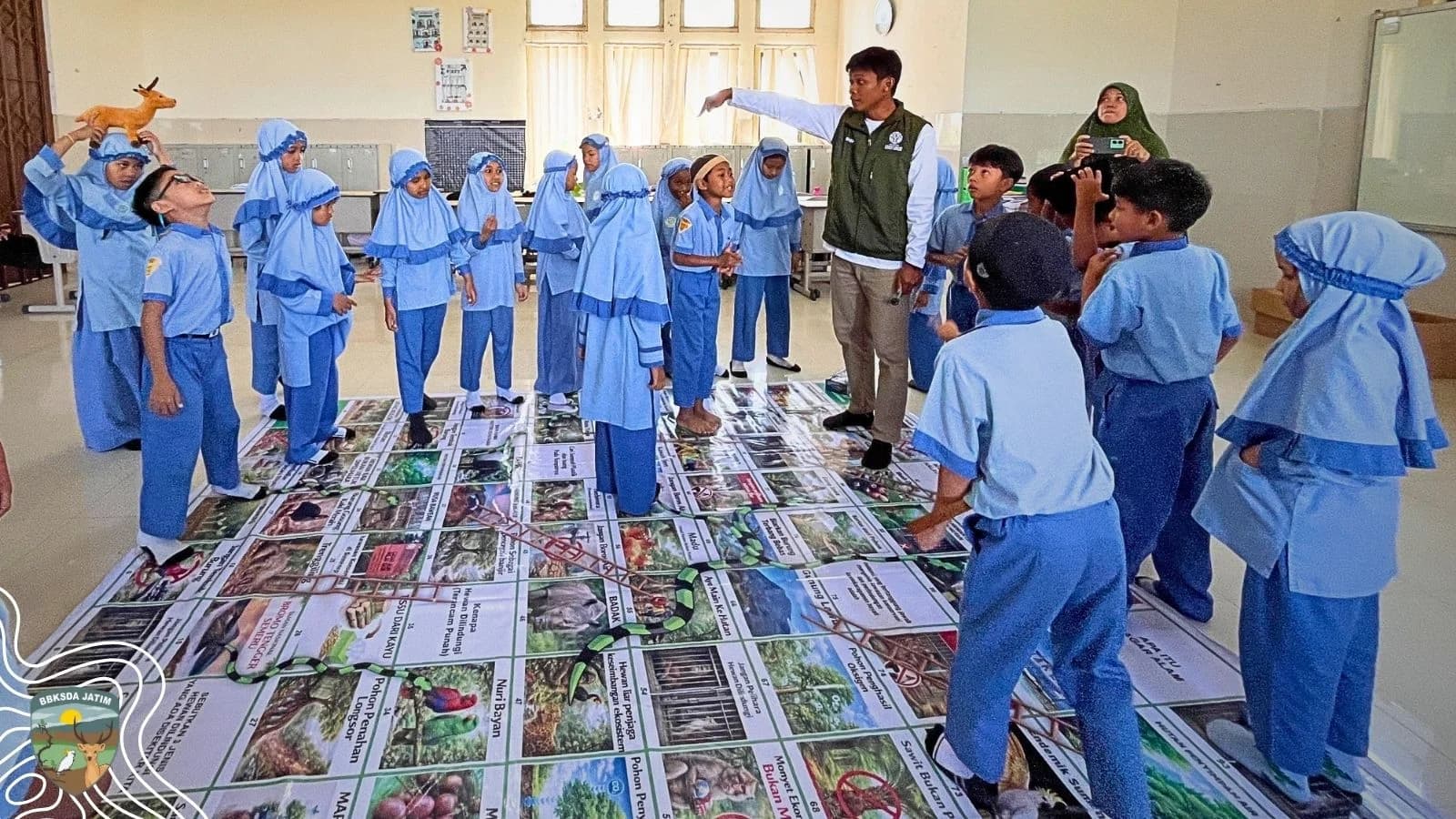 Saat Papan Permainan Masuk Ruang Konservasi di Sumenep